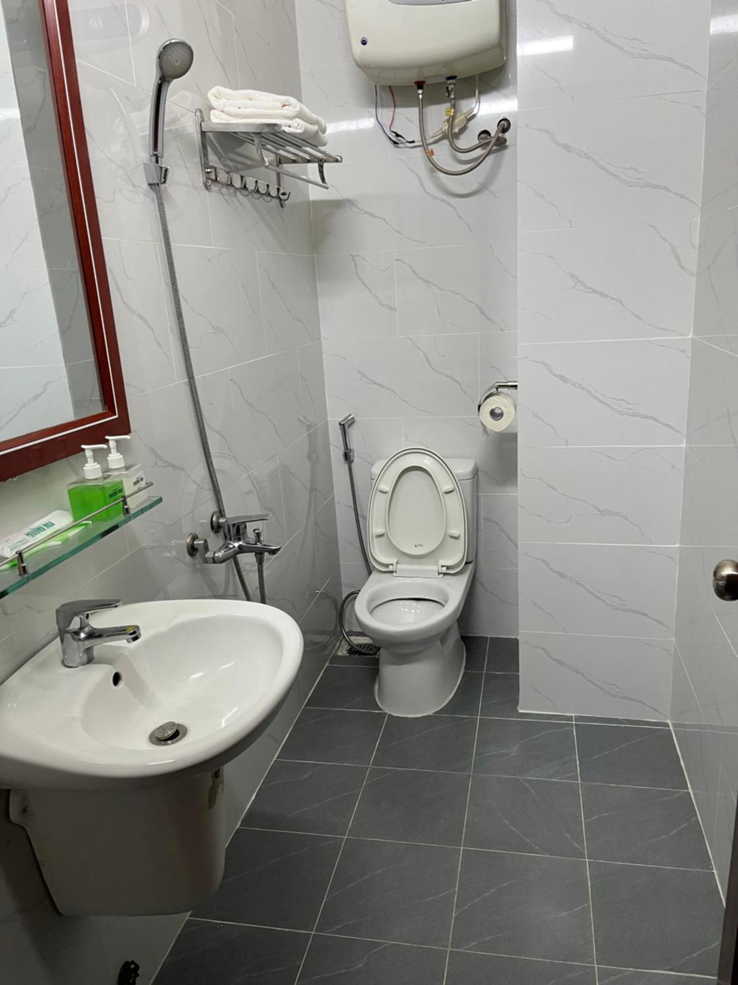 Hostel Phuong Nga Đà Lạt Extérieur photo